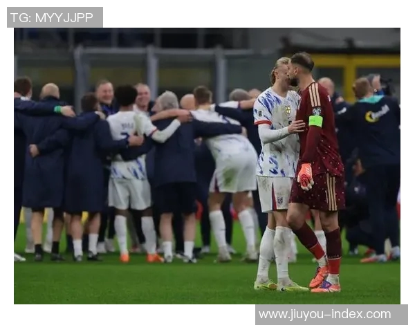 友谊赛激战里昂与多特蒙德1比1平补时争议进球引发全场热议