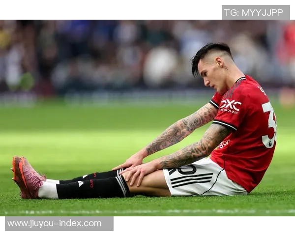 中超联赛曼联大胜热刺五球狂潮引发全场沸腾精彩集锦回顾