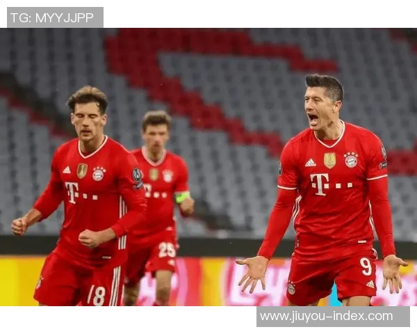 意甲焦点战拜仁与里昂互交白卷全场气氛紧张引发热议