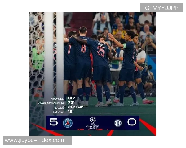 欧联杯激战巴黎圣日耳曼与波尔图战成平局帽子戏法引发全场热潮分析