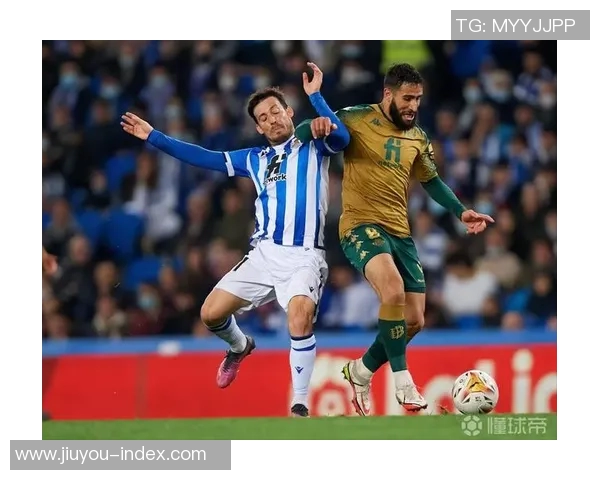 西甲激战曼城险胜那不勒斯争议判罚引发全场热议