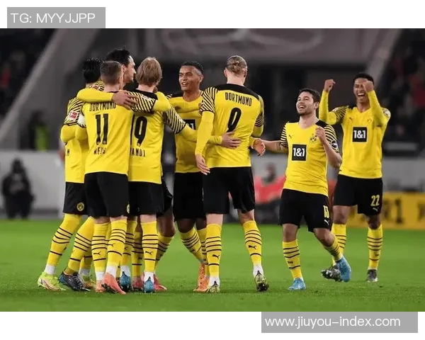 中超激战国米与多特蒙德战成平局绝杀时刻点燃全场激情 中超激战国米与多特蒙德战成平局绝杀时刻点燃全场激情