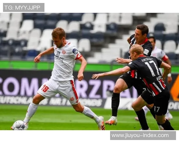 德甲惊天冷门马竞三球击败多特蒙德引发全场狂欢与数据分析